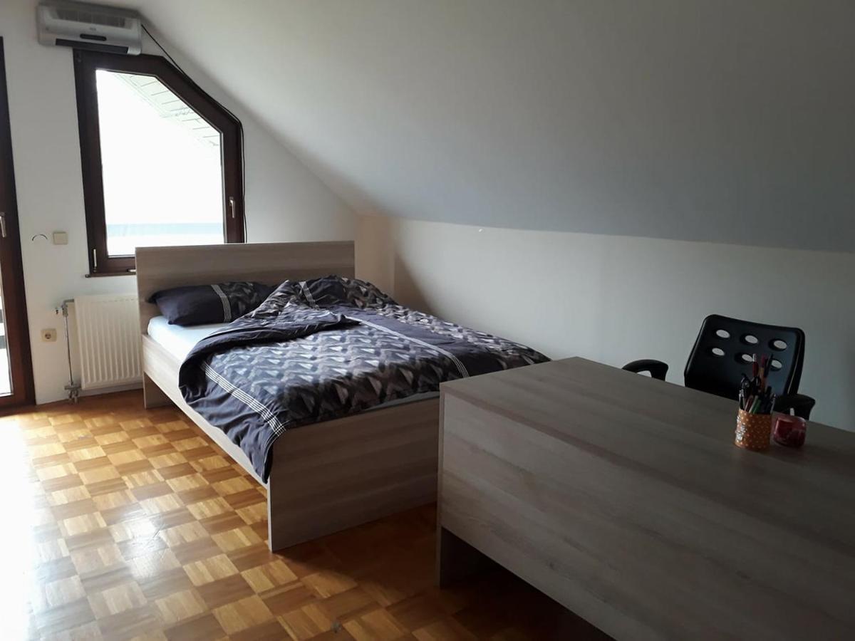B&B Černe Polhov Gradec Exterior foto